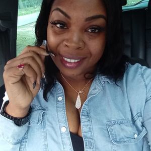 Meet your Posher, Latoya